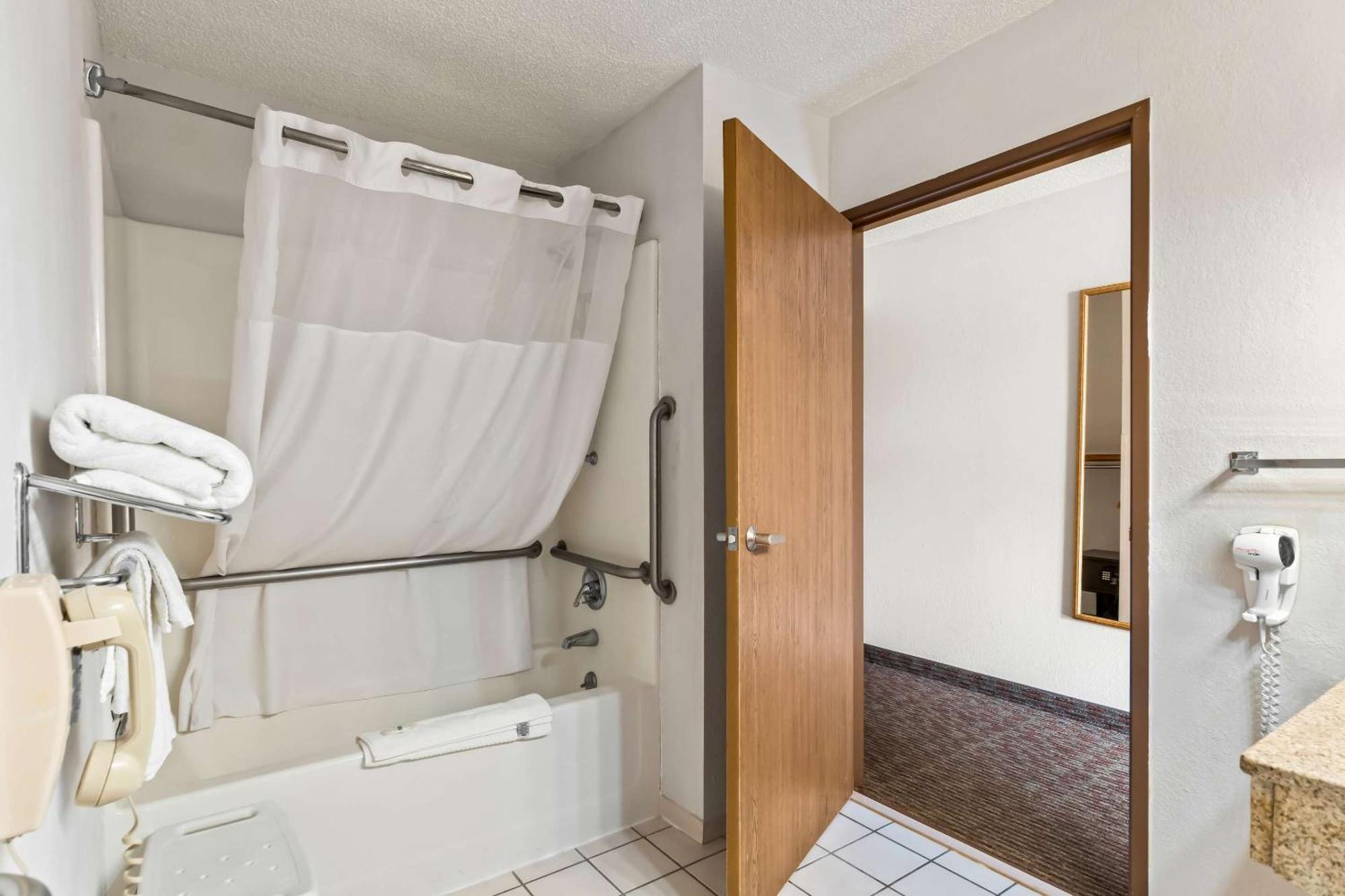 Quality Inn Sidney I-80 Kültér fotó